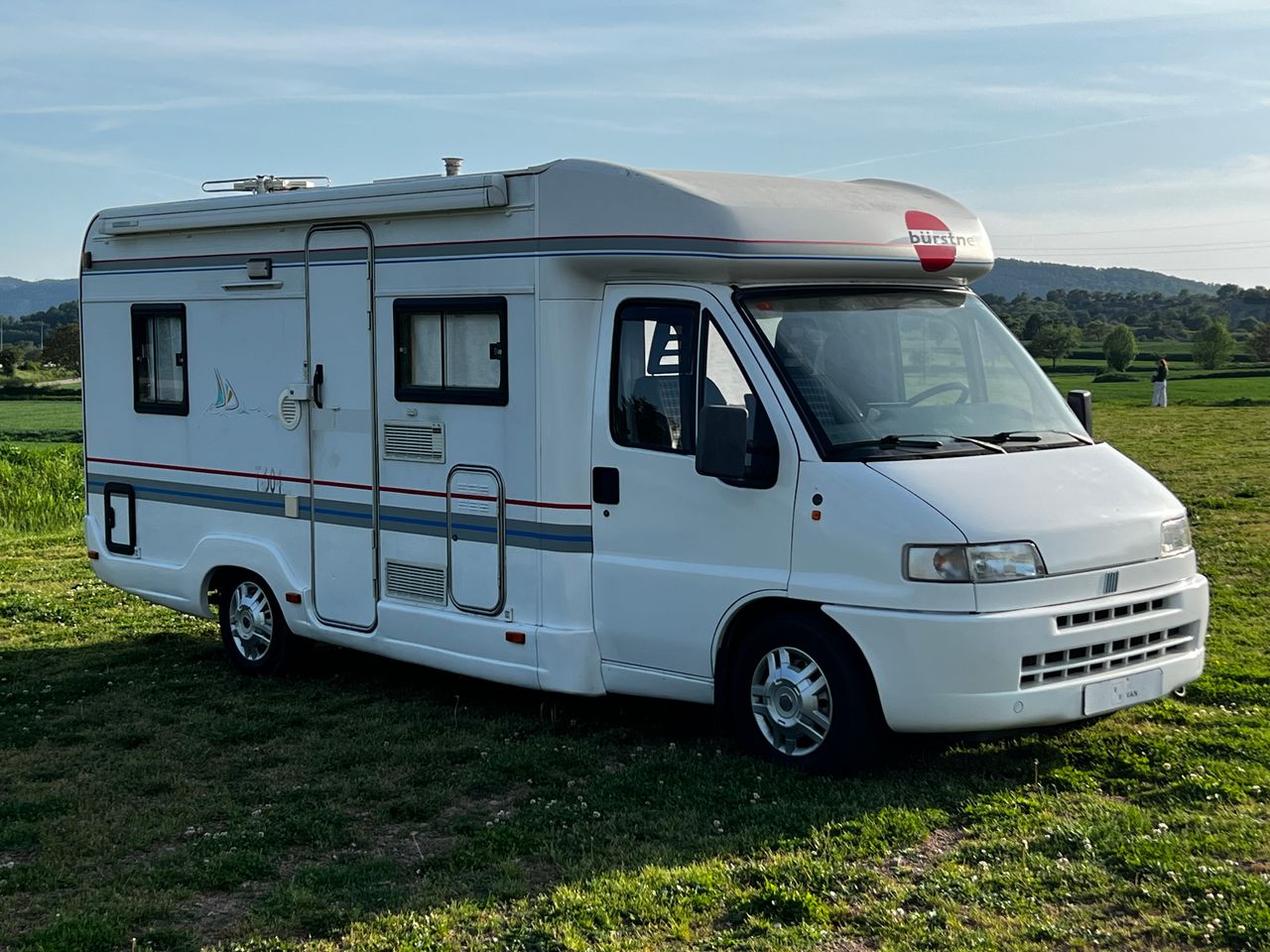 Bürstner T604  - Foto 1