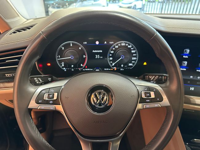 Volkswagen Touareg 3.0 Tdi  V6  231 cv Premium   - Foto 19