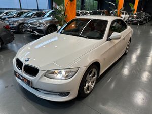 BMW Serie 3 320 I Cabrio Auto   - Foto 30