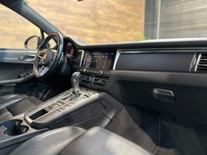 Porsche Macan 2.0 Tfsi 250 cv   - Foto 31