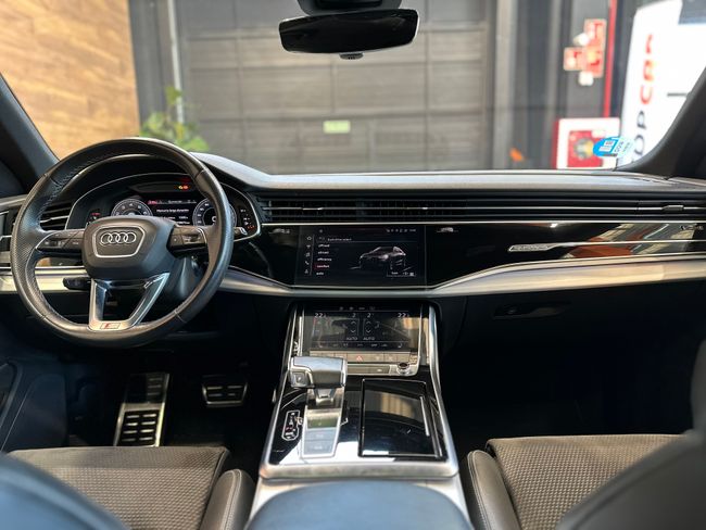 Audi Q8 55 Tfsi  Quattro  340 cv Black Line Sline 340 cv   - Foto 38