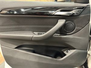 BMW X1 1.8d Xdrive  Sport   - Foto 17