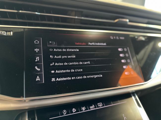 Audi Q8 Q8 50 TdI Sline   - Foto 27