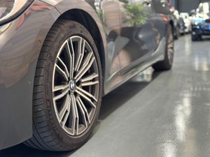 BMW Serie 3 320d xDrive Touring  190 cv   - Foto 7