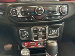 Jeep Wrangler Wrangler 2.0T Rubicon  8ATX   - Foto 15