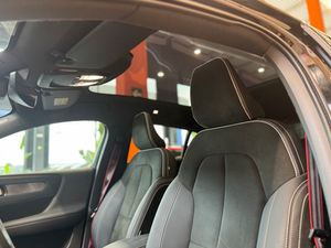 Volvo C40 Twin Recharge Ultimate 408 cv   - Foto 17