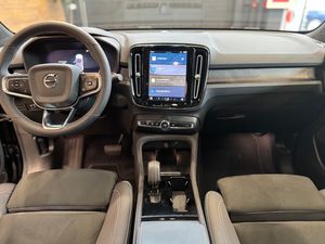 Volvo C40 Twin Recharge Ultimate 408 cv   - Foto 21