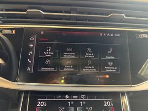Audi Q8 55 TFSIe Quattro  Black Line  380 cv   - Foto 19