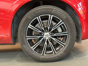 Volvo XC60 T5 2.0 AWD INSCRIPTION   - Foto 7