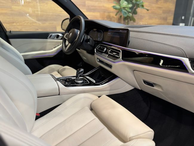 BMW X5 45e Pack M  395 cv    - Foto 10