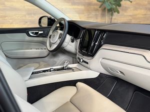 Volvo XC60 2.0 T6 Awd Recharge Inscription 340 cv   - Foto 15