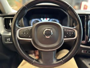 Volvo XC60 2.0  D3  150 cv  MOMENTUM   - Foto 20