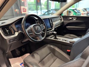 Volvo XC60 2.0  D3  150 cv  MOMENTUM   - Foto 13