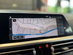 BMW Serie 3 330i Touring  Pack M 258 cv   - Foto 13