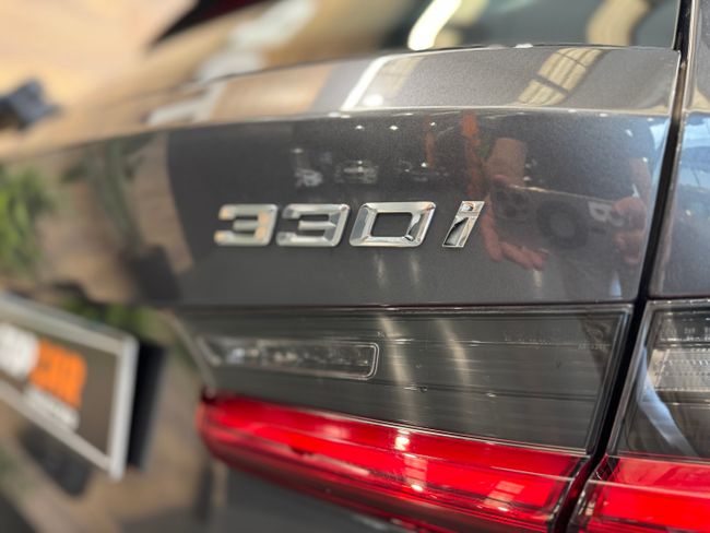 BMW Serie 3 330i Touring  Pack M 258 cv   - Foto 21