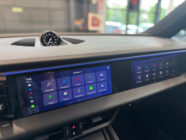 Porsche Macan 4 ELECTRIC   - Foto 25