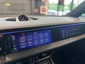 Porsche Macan 4 ELECTRIC   - Foto 25