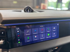 Porsche Macan 4 ELECTRIC   - Foto 24