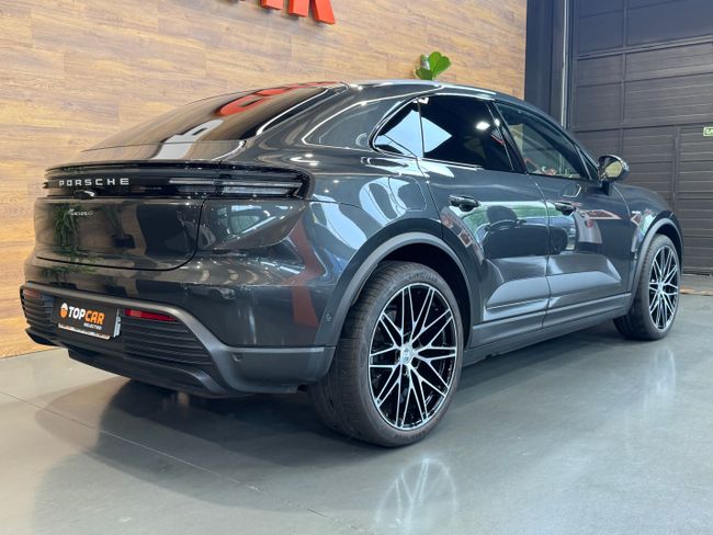 Porsche Macan 4 ELECTRIC   - Foto 6