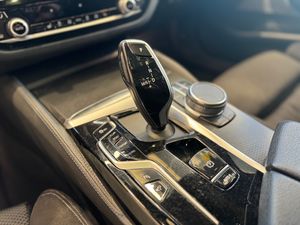 BMW Serie 5 xDrive Touring Pack M   - Foto 11