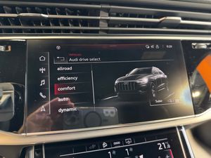Audi Q8 55 TFSIe Quattro S Line  Plus  380 cv   - Foto 18