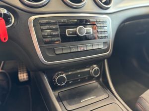 Mercedes CLA 220d Amg   170 CV   - Foto 12