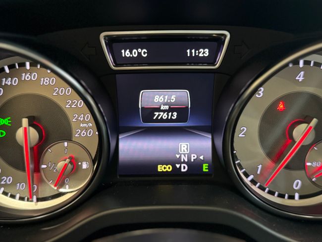 Mercedes CLA 220d Amg   170 CV   - Foto 14