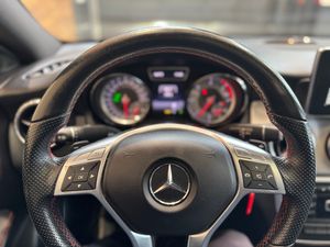 Mercedes CLA 220d Amg   170 CV   - Foto 15