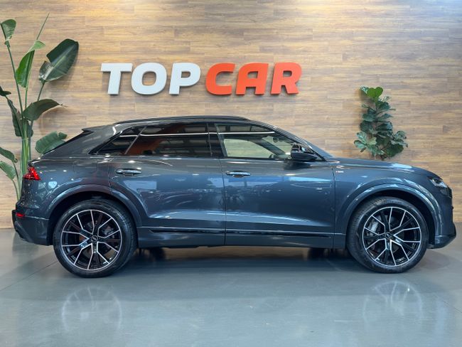 Audi Q8 55 TFSIe Quattro  Black Line  380 cv   - Foto 7