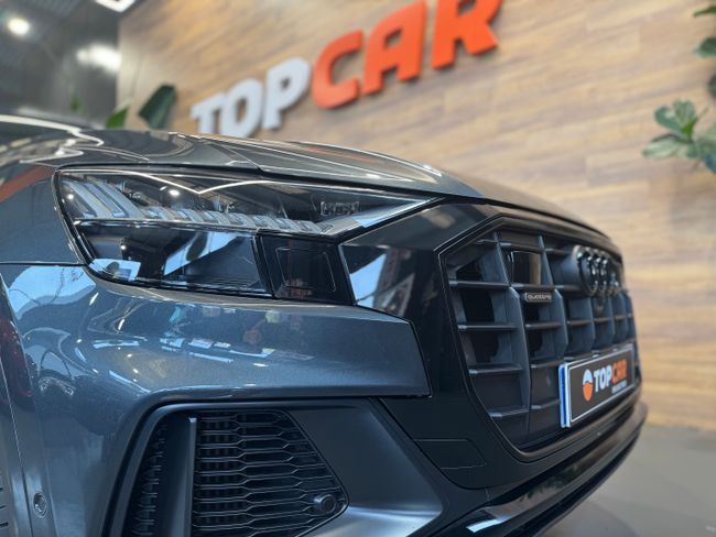 Audi Q8 55 TFSIe Quattro  Black Line  380 cv   - Foto 18