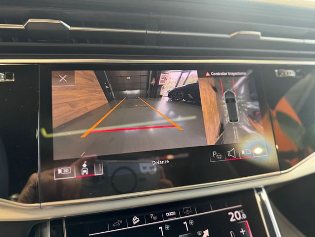 Audi Q8 55 TFSIe Quattro  Black Line  380 cv   - Foto 20