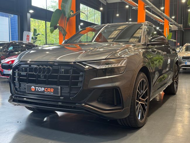 Audi Q8 55 TFSIe Quattro  Black Line  380 cv   - Foto 5