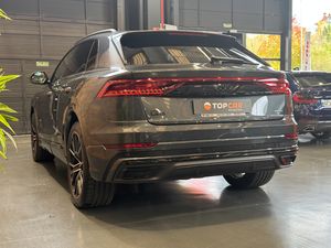 Audi Q8 55 TFSIe Quattro  Black Line  380 cv   - Foto 16