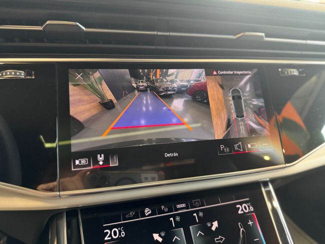 Audi Q8 55 TFSIe Quattro  Black Line  380 cv   - Foto 21
