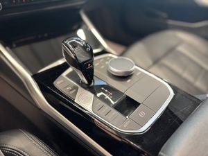 BMW Serie 3 320 I Touring  - Foto 18