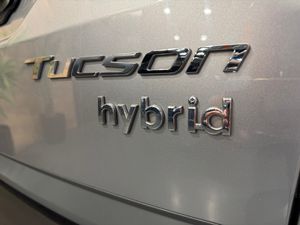 Hyundai Tucson 2.0 Crdi  136 cv 48V Tecno Sky DCT  - Foto 25