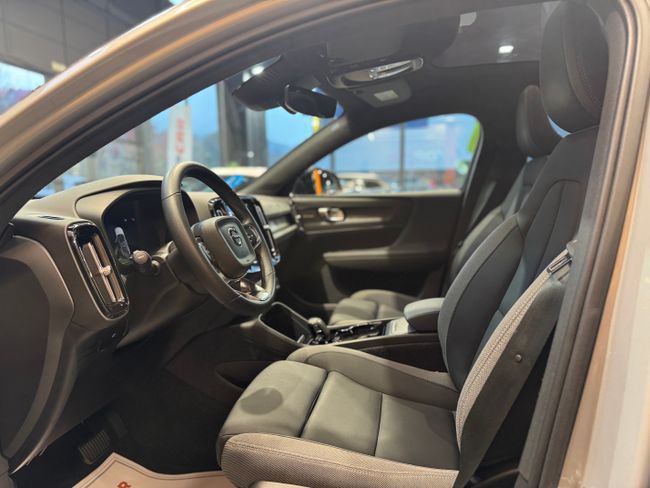 Volvo C40 Recharge Twin Ultimate Awd 400 cv  - Foto 16