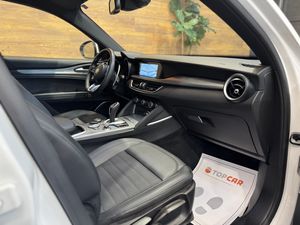 Alfa Romeo Stelvio 2.0 Q4  200 cv  - Foto 11