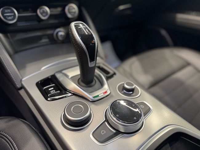 Alfa Romeo Stelvio 2.0 Q4  200 cv  - Foto 18