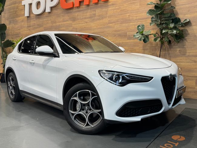 Alfa Romeo Stelvio 2.0 Q4  200 cv  - Foto 3
