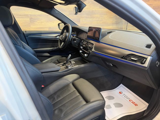 BMW Serie 5 520D xDrive  Touring Pack M Sport  - Foto 11