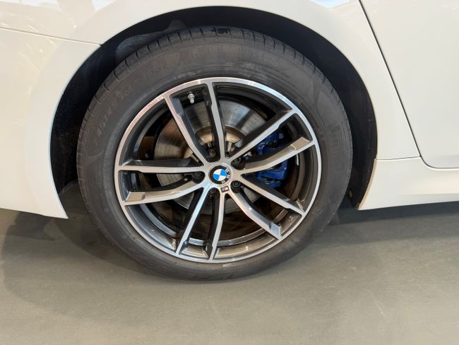 BMW Serie 5 520D xDrive  Touring Pack M Sport  - Foto 13