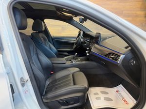 BMW Serie 5 520D xDrive  Touring Pack M Sport  - Foto 12