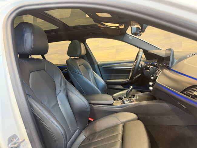 BMW Serie 5 520D xDrive  Touring Pack M Sport  - Foto 20