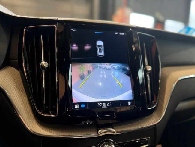 Volvo XC60 T6  Awd Recharge Inscription  340 cv  - Foto 19