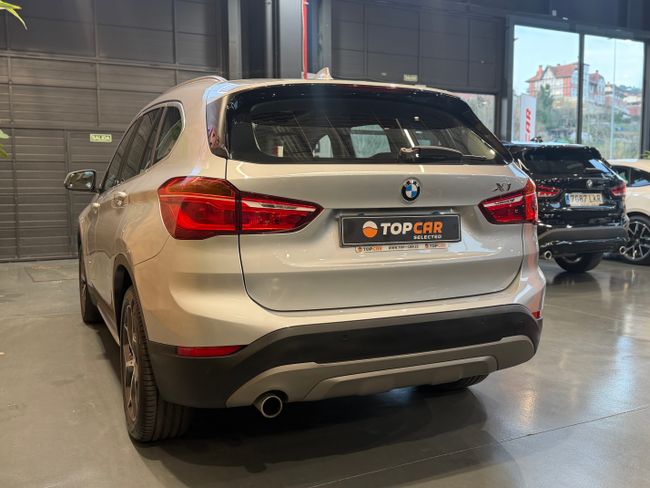 BMW X1 X1 sDrive 1.8 i xLine  - Foto 8