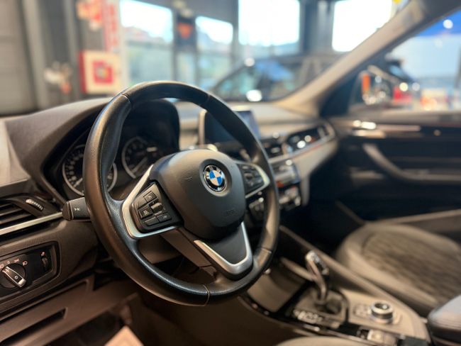 BMW X1 X1 sDrive 1.8 i xLine  - Foto 17