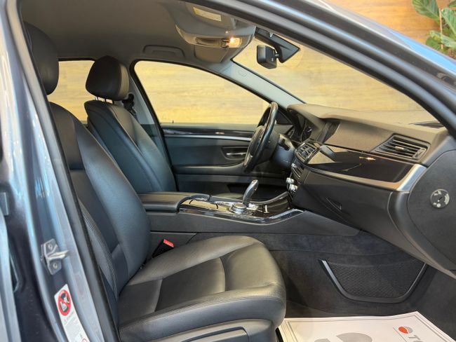 BMW Serie 5 520D Auto  - Foto 11