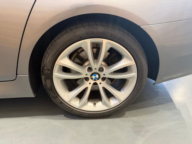 BMW Serie 5 520D Auto  - Foto 19