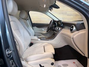 Mercedes Clase GLC 200D Amg  - Foto 13